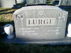 Gertrude Lurge 