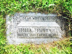 Stella <I>Zlotnek</I> Tyszkiewicz 