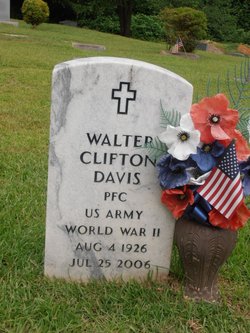 Walter Clifton “Cliff” Davis 