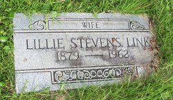 Lillie L <I>Stevens</I> Link 