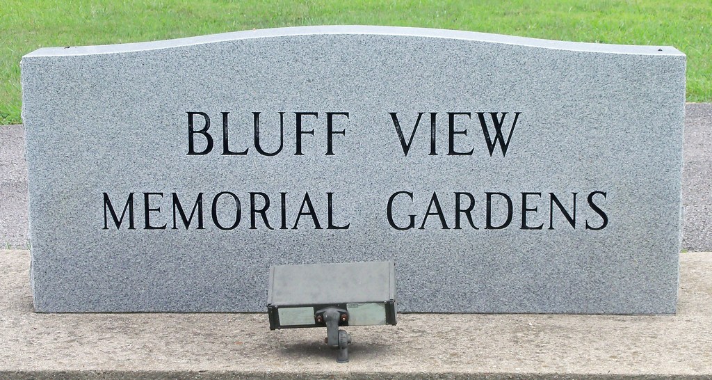 Bluff View Memorial Gardens