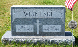 Mary Wisneski 