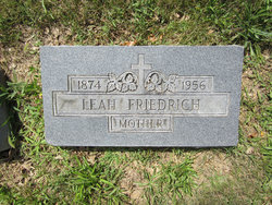 Leah Marie <I>Schwesinger</I> Friedrich 