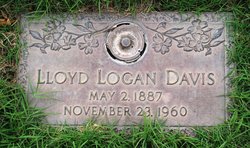 Lloyd Logan Davis 