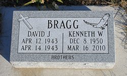 Kenneth W. Bragg 