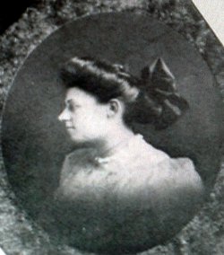 Ellyn Victoria “Nellie” <I>Anderson</I> Harker 