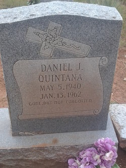 Daniel J Quintana 