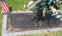 Tim Giddens Jr.