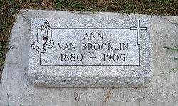 Ann <I>Fricke</I> Van Brocklin 