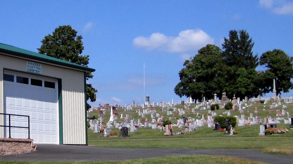 Gnaden Huetten Cemetery