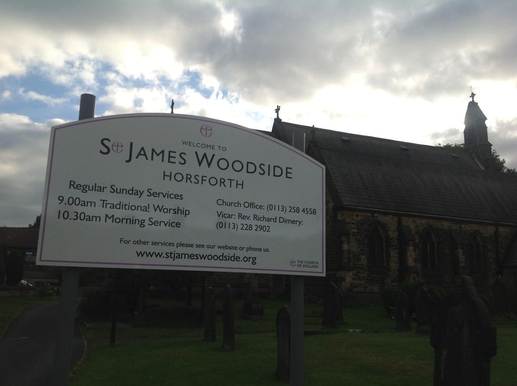 St James Woodside Churchyard