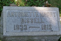 Antoinette <I>Moody</I> Bissell 