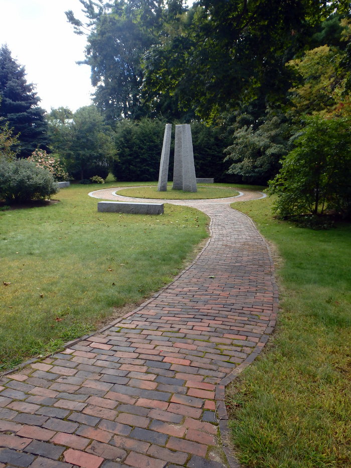 Saint Paul's Memorial Garden