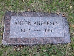 Anton H Andersen 