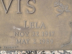 Lela Davis 