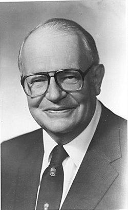 Dr Donald Francis Theall 
