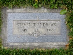 Steven T Andrews 