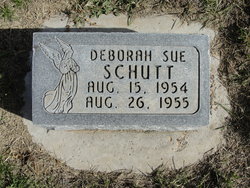 Deborah Sue Schutt 