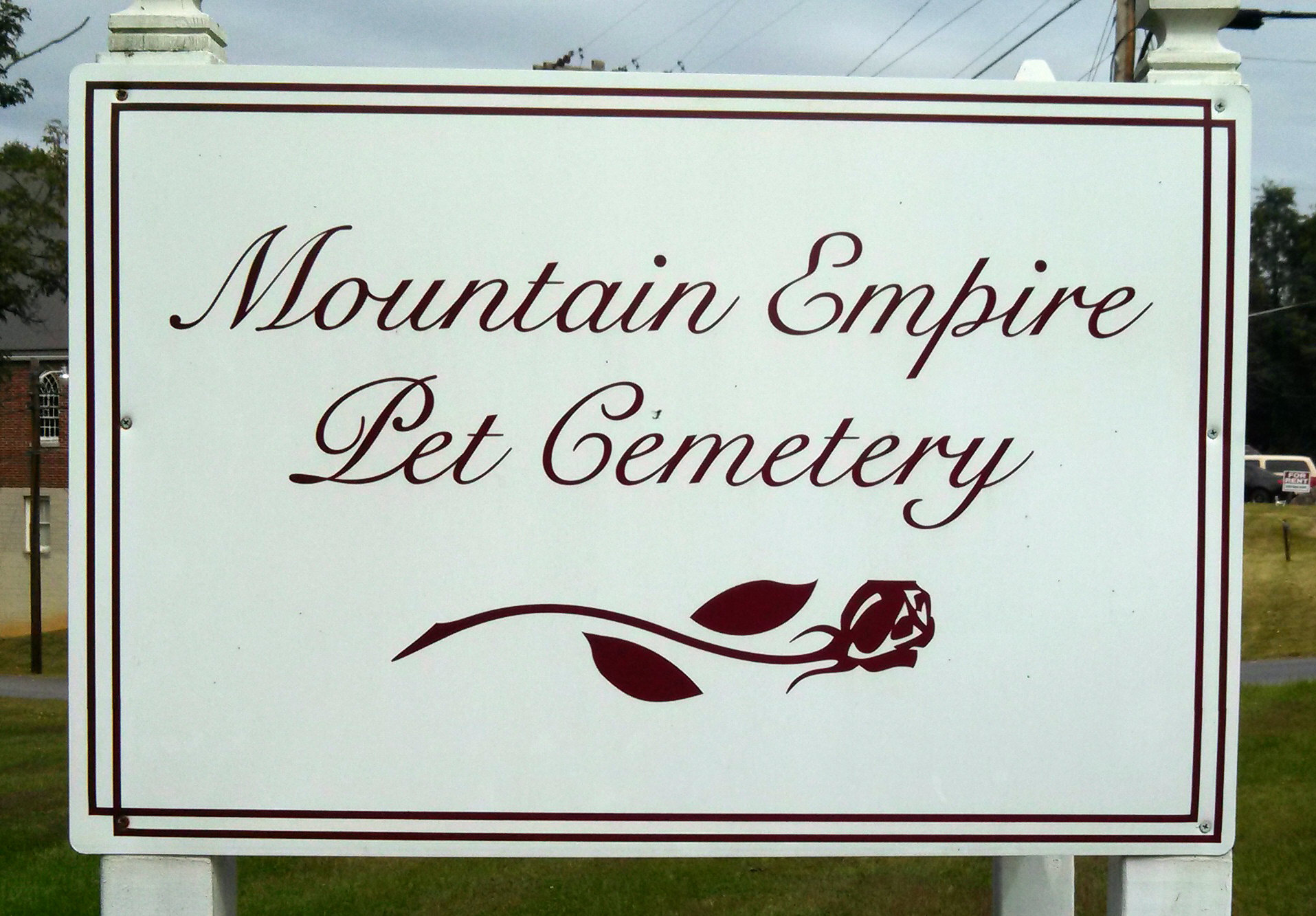 Mountain Empire Pet Cemetery in Bristol, Tennessee - Find a Grave Cemetery
