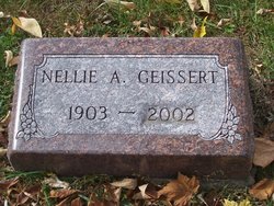 Nellie Agnes <I>Roberts</I> Geissert 
