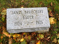 Janet M <I>Bruechert</I> Bauer 