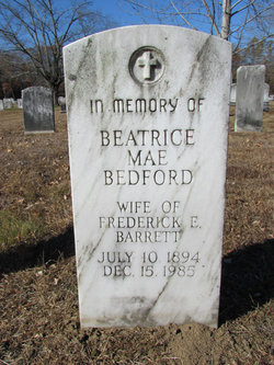 Beatrice Mae <I>Bedford</I> Barrett 