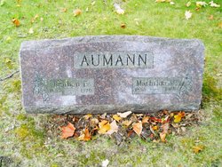 Reuben F Aumann 