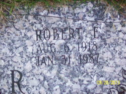 Robert Evertt “Bob” Snyder 