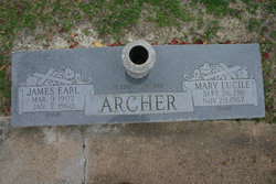 Mary Lucile <I>Riggs</I> Archer 