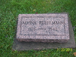 Alvina Ruehlmann 