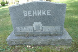 Bertha Lena <I>Kienitz</I> Behnke 