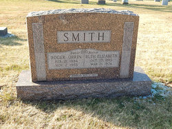 Mrs Ruth Elizabeth <I>Fullerton</I> Smith 