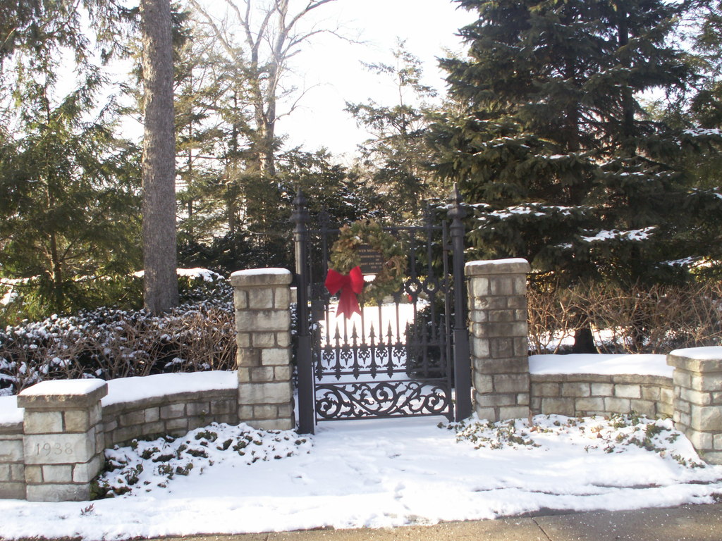 Bowen Memorial Garden