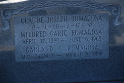 Garland Claude Romagosa 