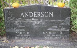 Madeline Dorothy <I>Pearl</I> Anderson 