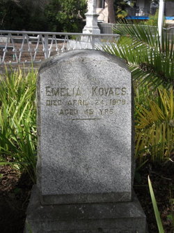 Emelia Kovacs 