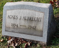Agnes J. <I>Wyllie</I> Albrecht 