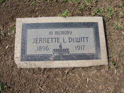 Jeanette <I>La Belle</I> DeWitt 