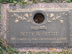 Betty Berline <I>Meek</I> Pettit 