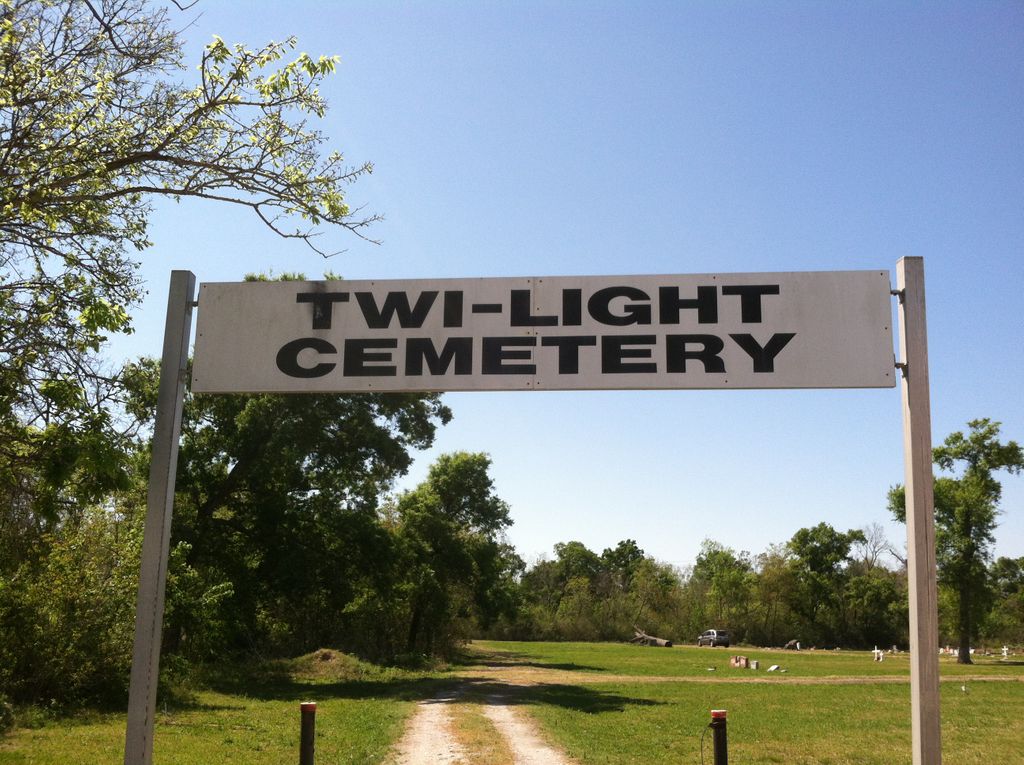 Twi-Light Cemetery