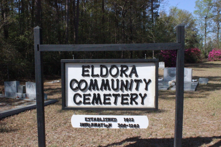 Eldora Community Cemetery