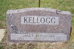 Janet Bernaciak <I>Kellogg</I> Bernaciak 
