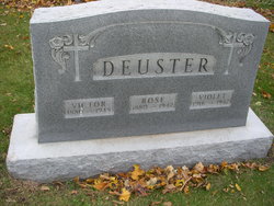 Violet Deuster 