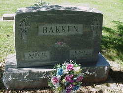 Mary Margaret <I>Carlin</I> Bakken 