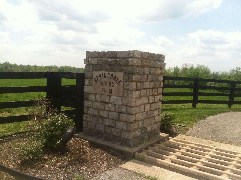Spring Hill Family Cemetery