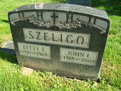 Betty Eilene <I>Brandon</I> Szeligo 