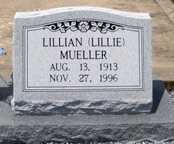 Lillian Martha <I>Scharfe</I> Mueller 