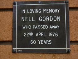 Nell Gordon 