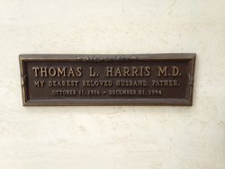 Dr Thomas Lindner Harris 