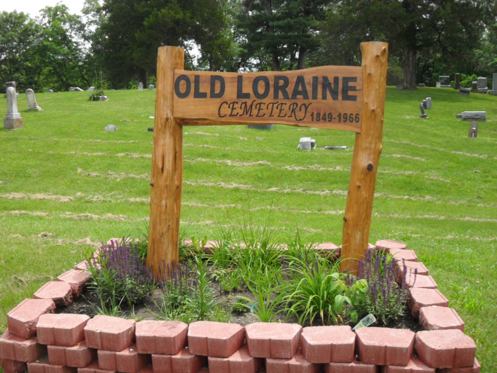 Old Loraine Cemetery
